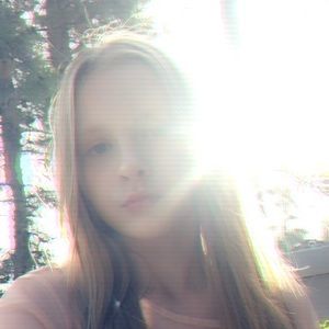 Meet your Posher, Leah